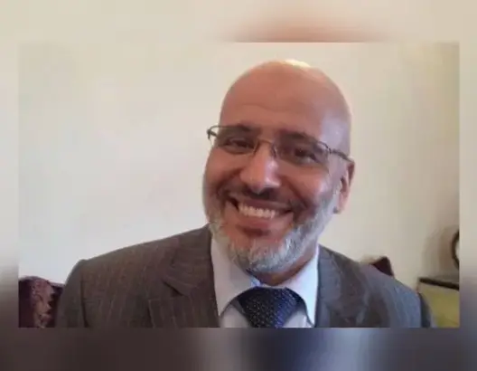 أمن طنجة يحقق مع قيادي بالعدل والإحسان بسبب تدوينة عن “وفاة تلميذة بالتلقيح”