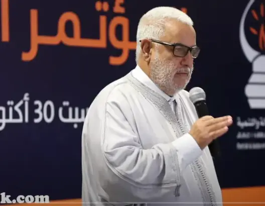 بنكيران يكشف لأول مرة عن مرضه وتفاصيل العملية التي خضع لها بفرنسا (فيديو)