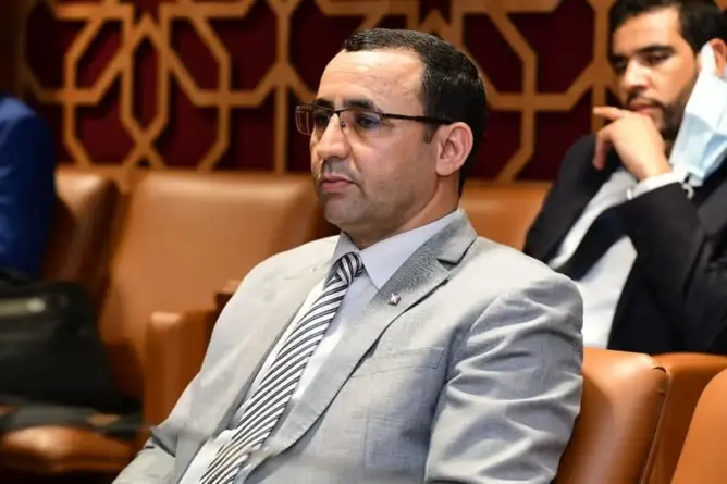 أمرو يكتب.. المرأة والمرآة في البرلمان المغربي