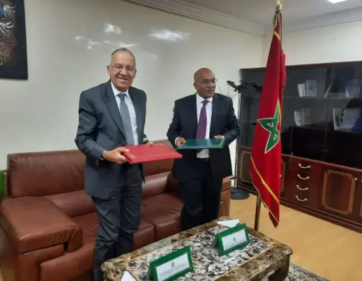 كلية الحقوق أكدال والمجلس الإقليمي لأوسرد ينظمان الجامعة الموسمية للحكم الذاتي ويوقعان اتفاقية شراكة