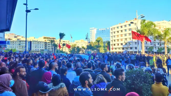 طنجة تنتفض مجددا ضد «جواز التلقيح» (صور + فيديوات)