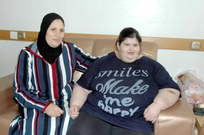 أثارت تعاطف المغاربة.. الطفلة آية تفارق الحياة بعد قضائها 36 يوما بقسم الإنعاش (فيديو)