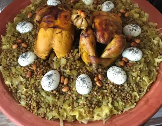 سطات.. طبق “رفيسة” يسمم عائلة ويقتل رضيعة في عامها الأول