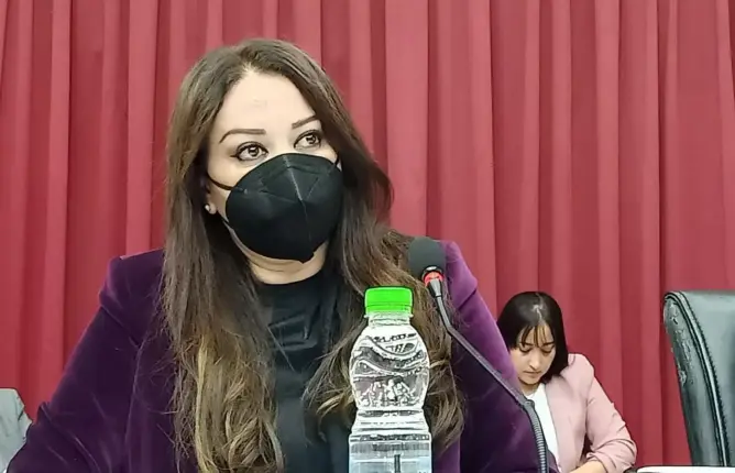 تصل مدة سدادها إلى 2035.. ديون ثقيلة تصعب مهمة عمدة البيضاء