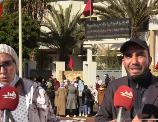 شروط اجتياز مباراة التعليم تخرج طلبة ومعطلين للاحتجاج بأكادير (فيديو)