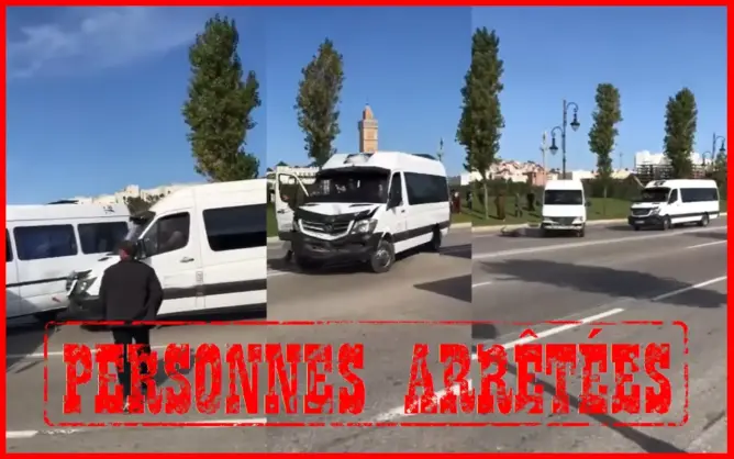 سيارتان للنقل المزدوج بطنجة تتعمدان الاصطدام ببعضهما أثناء السير.. والأمن يعتقل السائقين