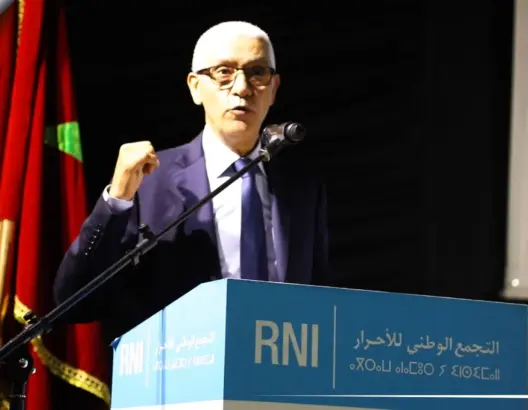 الطالبي يهاجم منتقدي ترشّح أخنوش وحيدا ويعتبرهم “متاجرين في الصراعات” (فيديو)