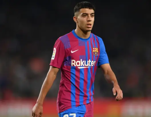 بعد الزلزولي.. المغربي الأصل أخوماش يتلقى دعوة للانضمام للمنتخب الإسباني أقل من 19 سنة