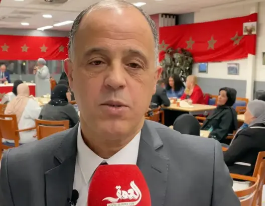مغاربة هولندا يحتفلون بذكرى عيد الاستقلال ويؤكدون تشبثهم بوطنهم (فيديو)