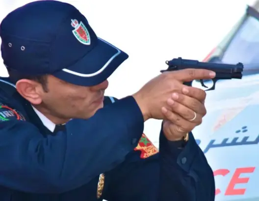 الرصاص يلعلع بطنجة.. إيقاف جانح عرض عناصر الشرطة للخطر بالسلاح الأبيض
