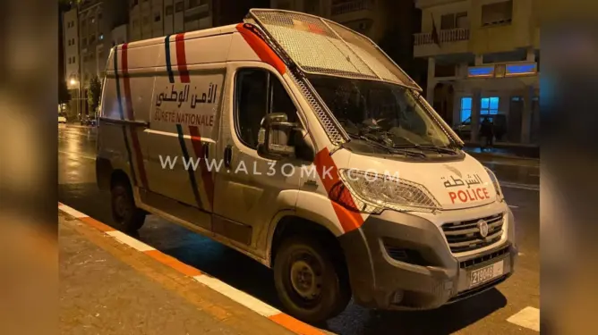 أمن طنجة يوقف شخصا بشبهة السرقة من داخل وكالة تأمينات