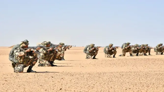 الجزائر تعلن عن مقتل ثلاثة جنود بولاية أدرار