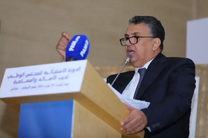 وهبي يقطر الشمع على لشكر: لم نبتز أحدا لنكون نشازا أو تماثيل في حكومة ما