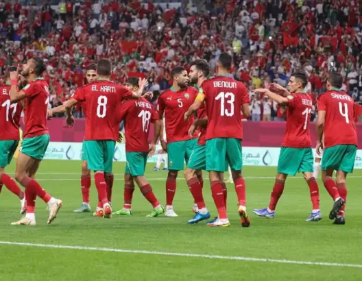 كأس إفريقيا .. نجمان مغربيان ضمن التشكيلة المثالية لدور المجموعات