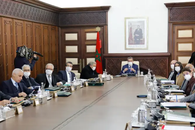 أخنوش: مشاريع المراسيم الجديدة تضمن التأمين الصحي والمعاش لـ11 مليون مغربي