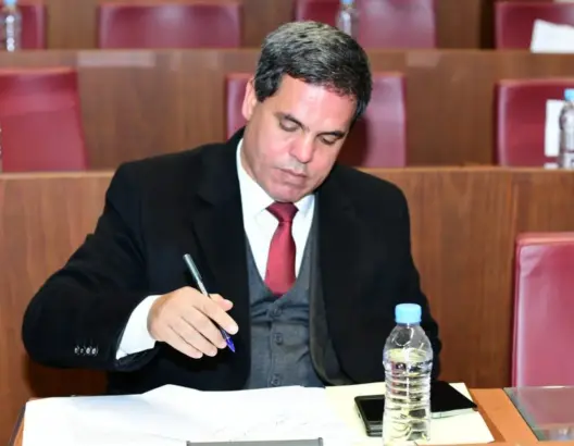 بعد قرار “النقض”.. هل سيتم عزل “هشة بشة” من عضوية البرلمان ورئاسة الجماعة؟