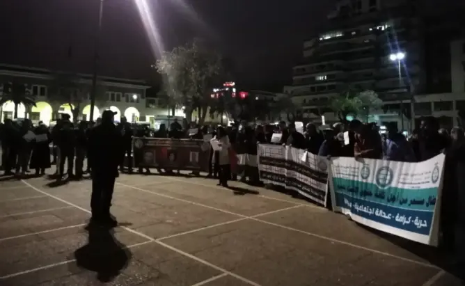 حاملو الشهادات المعطلين يتظاهرون رفضا لـ”استهداف الحق المقدس في الشغل”