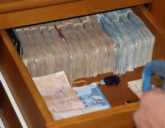 الفرقة الوطنية تضع يدها على عصابة تنشط في التزوير بالدار البيضاء وأزمور