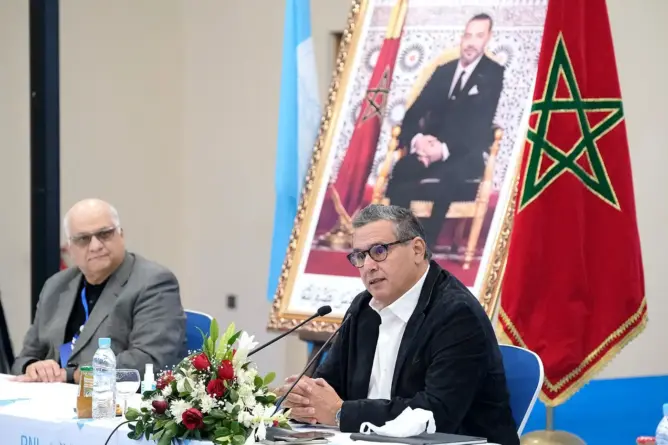 أخنوش يشيد بتجانس الأغلبية الحكومية ويدعو إلى تكريسها على مستوى الجهات والأقاليم