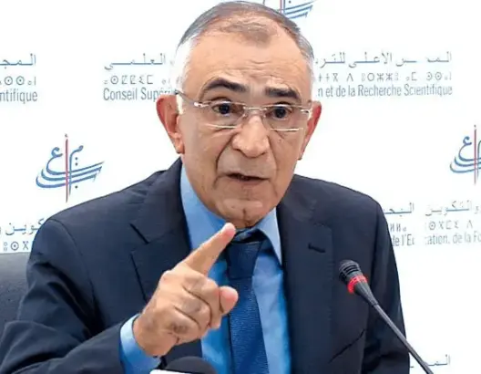 مجلس عزيمان يدعو لاعتماد التوظيف بالتعاقد وتمكين الأكاديميات من بيع منتوجات وخدمات