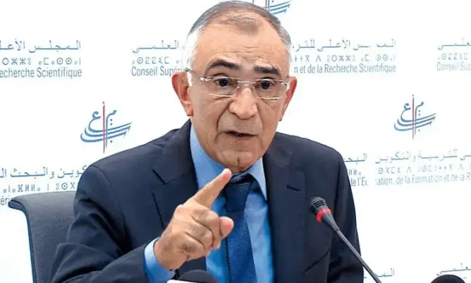 مجلس عزيمان يدعو لاعتماد التوظيف بالتعاقد وتمكين الأكاديميات من بيع منتوجات وخدمات