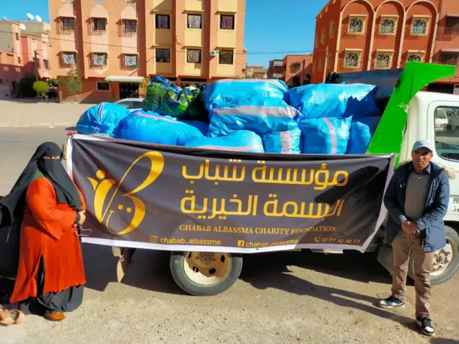 شباب يرسمون البسمة على أطفال وأهالي جبال الحوز