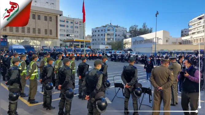 القناصة وفرق التدخل السريع.. شاهد استعدادات أمن البيضاء لتأمين رأس السنة (فيديو)