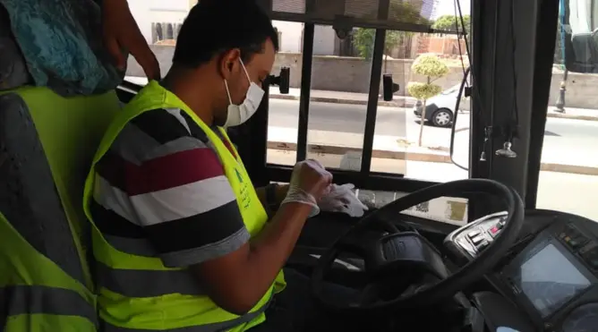 الحكومة تُلحق السائقين المهنيين بالتغطية الصحية ونظام المعاشات