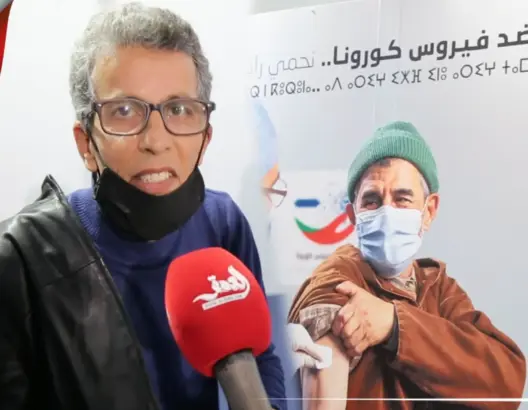 أوميكرون” يزيد الإقبال على مراكز التلقيح.. وملقحون بالجرعة الثالثة: لم نواجه أي أعراض (فيديو)