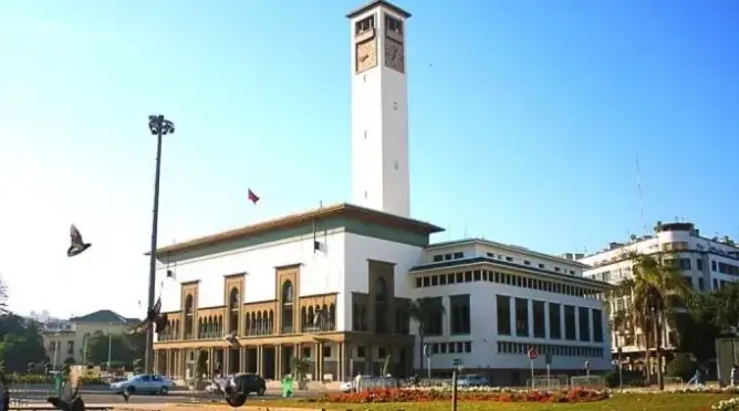 مجلس عمالة البيضاء يبحث عن حلول للأزمة الصحية والثقافية بتراب العمالة