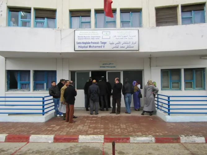 غياب الأكسجين بمستشفى طنجة يتسبب في وفاة سيدة ودخول زوجها ورضيعها في غيبوبة
