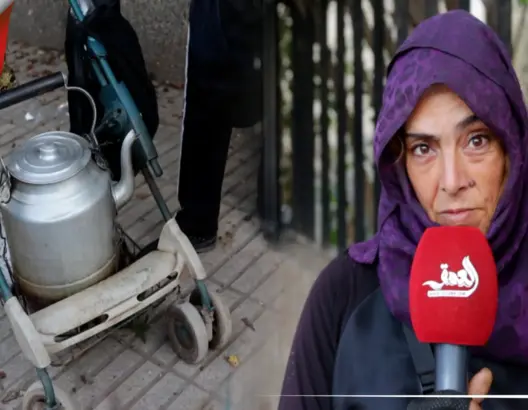 تبيع القهوة لتنقذ طفلها .. “ليلى” شابة قست عليها الحياة بعدما تخلى عنها زوجها (فيديو)