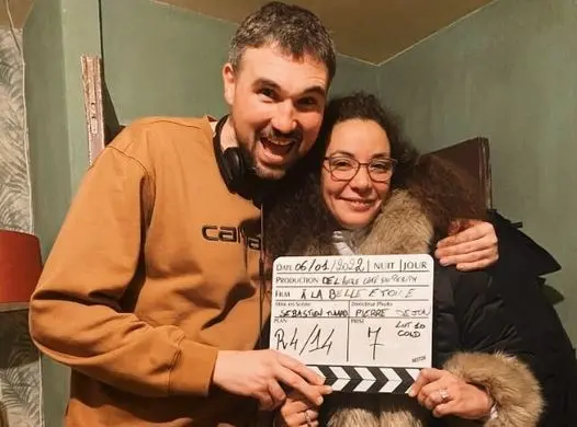 لبنى أبيضار تنتهي من تصوير “فيلم فرنسي” تسبب في طلاقها