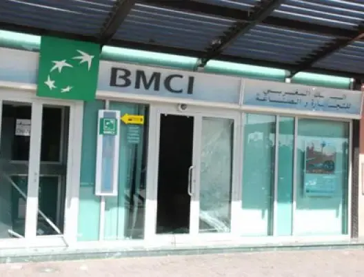 زبناء الـBMCI يشكون من سحوبات مالية “تتم دون علمهم” والبنك يوضح