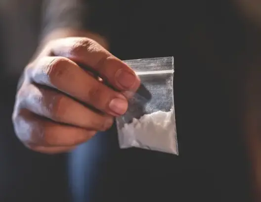 ترويج المخدرات يوقف ثلاثة أشخاص بمكناس وبنسليمان