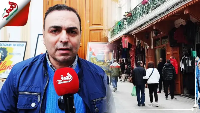 مندوب السياحة بجهة طنجة يؤازر الصناع التقليديين بمدينة البوغاز
