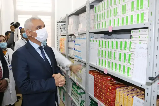 بيع الأدوية على الأنترنيت.. وزارة الصحة تعتبرها “ظاهرة” وتعرض استراتيجة للحد منها