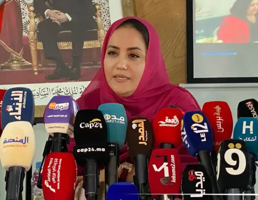 حسناء أبوزيد تبسط أسباب ترشيحها لزعامة الاتحاد الاشتراكي وتوضيح حيثيات التحضير للمؤتمر 11 للحزب