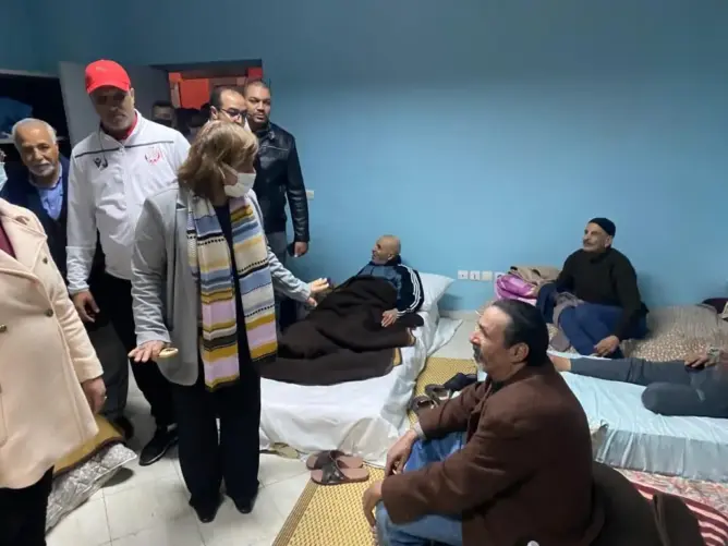 حريق بدار المسنين بالبيضاء.. وزيرة التضامن ومسؤولون يتفقدون النزلاء (صور)