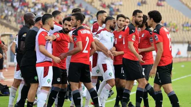 منتخب مصر للـ”كاف”: عرقلة فتوح في الممر سبب المشادات مع لاعبي المغرب