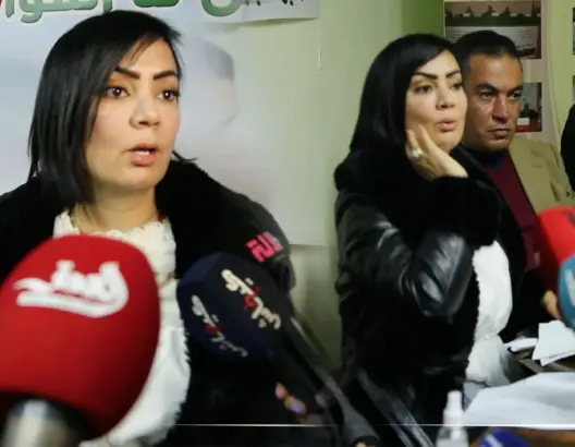 تتهمه بابتزازها.. نجلاء الفيصلي تكشف تفاصيل جديدة في قضيتها مع المحامي زيان (فيديو)