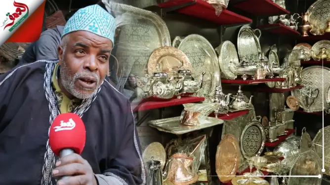 حرفيون يبدعون في تحويل “النحاس” إلى تحف فنية وسط إقبال ضعيف على اقتنائها (فيديو)