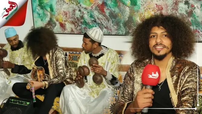 المعلم الكناوي “سعد تيولي” يقدم عرضا موسيقيا داخل رياض “دار لوان” بالرباط