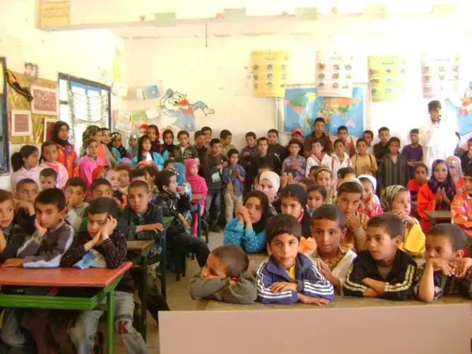 وزارة بنموسى تبرر اكتظاظ أقسام السلك الثانوي بإلغاء امتحان الإعدادي سنة 2020