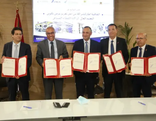 مزور وميراوي يتعهدان بتعزيز التكوين في القطاعات الصناعية بالمغرب (فيديو)