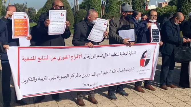 دكاترة المراكز الجهوية يرفضون استغلال الجزائر لملفهم ويحذرون من محاولة “إعدام” مسارهم