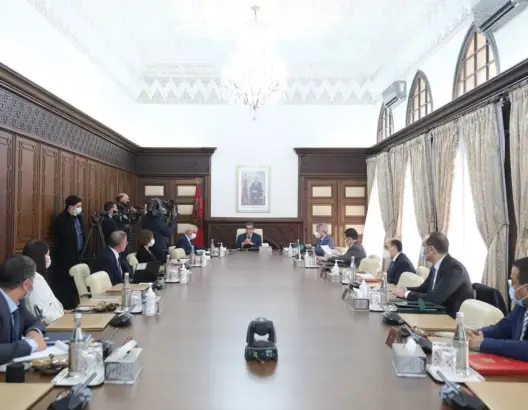 التعديل الحكومي بين تنبؤات الصحافة الفرنسية وتقاليد الدولة المغربية