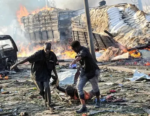 الصومال.. مقتل 15 شخصا في انفجار هز مطعما وسط البلاد