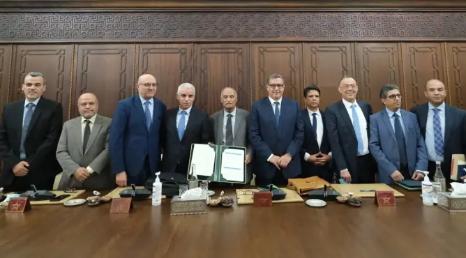 الحكومة تعلن الاتفاق مع نقابات قطاع الصحة على حلول للملفات “ذات الأولوية” (فيديو)