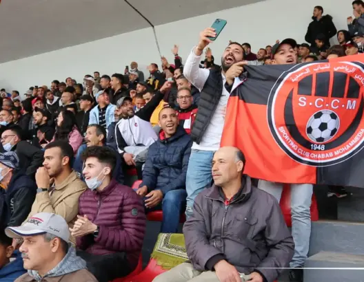 بعد غياب طويل.. هكذا حضرت جماهير المحمدية لملعب البشير (فيديو)